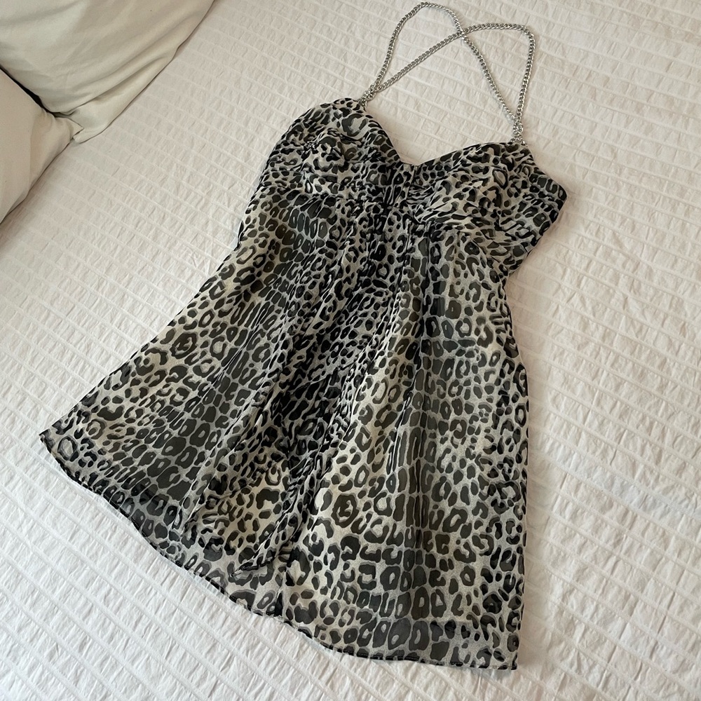 Leopard print top